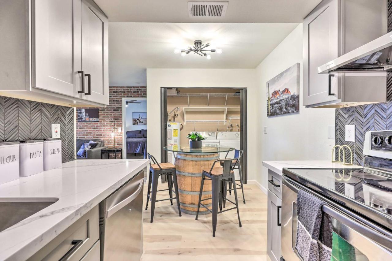 Renovated Chandler Townhome Walk To Downtown المظهر الخارجي الصورة