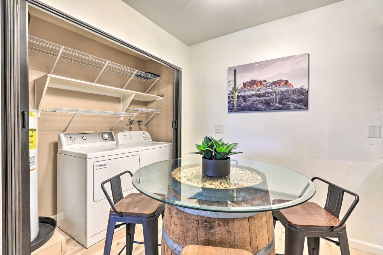 Renovated Chandler Townhome Walk To Downtown المظهر الخارجي الصورة