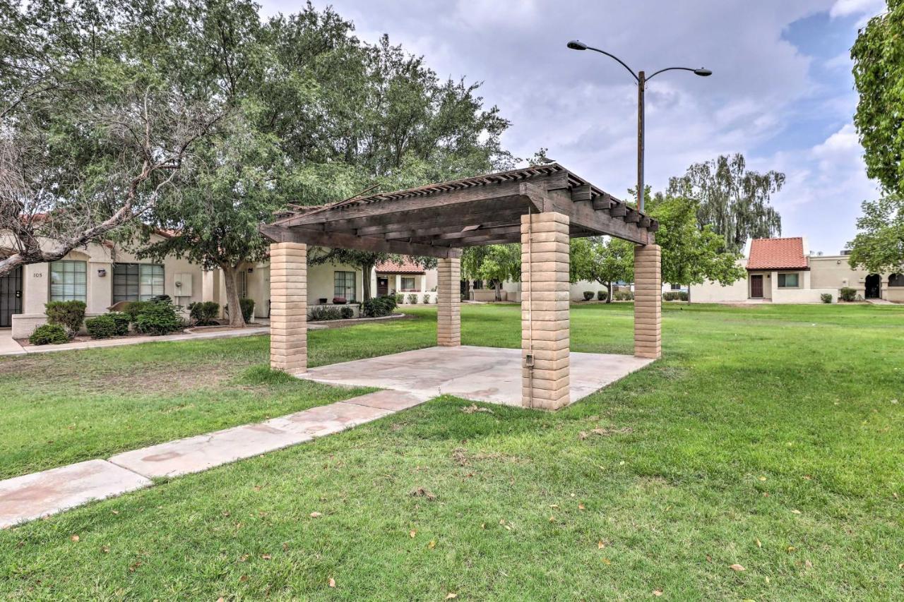 Renovated Chandler Townhome Walk To Downtown المظهر الخارجي الصورة