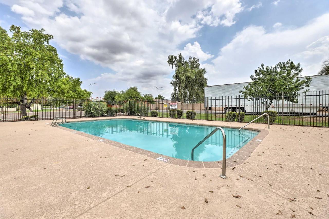 Renovated Chandler Townhome Walk To Downtown المظهر الخارجي الصورة